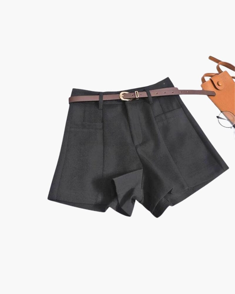 The Vintage Luxe Shorts Bernard Grimberg Women Black S 